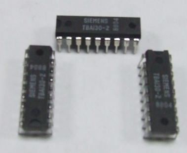 TBA 130-2 CIRCUITO INTEGRATO ORIGINALE SIEMENS TBA130-2 TBA 130-2 CIRCUITO INTEGRATO ORIGINALE SIEMENS TBA130-2